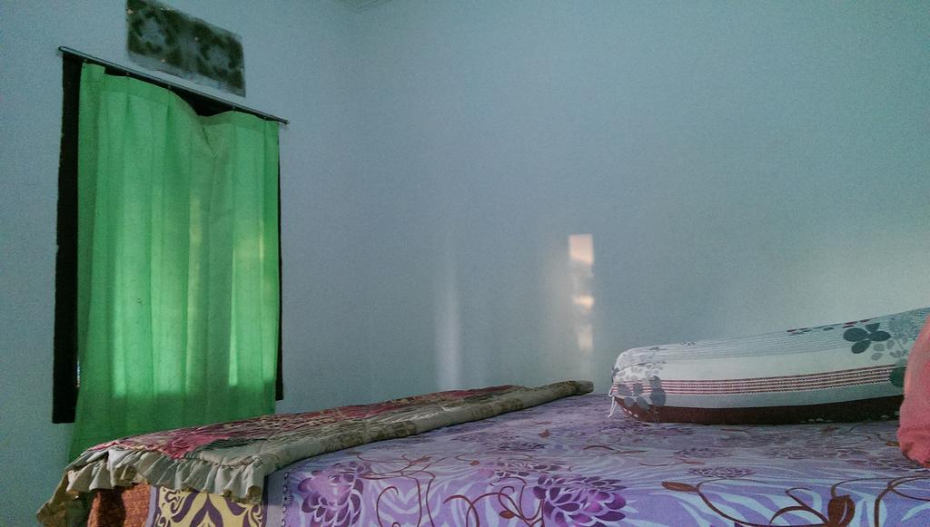 Diyah Homestay Kuta  Værelse billede